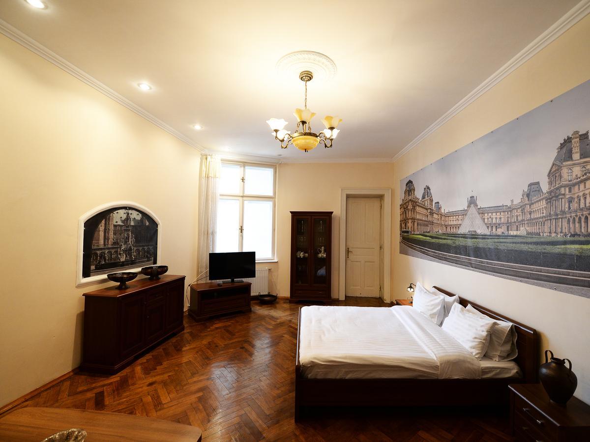 The Historical Family Nest In City Centre Λβιβ Εξωτερικό φωτογραφία